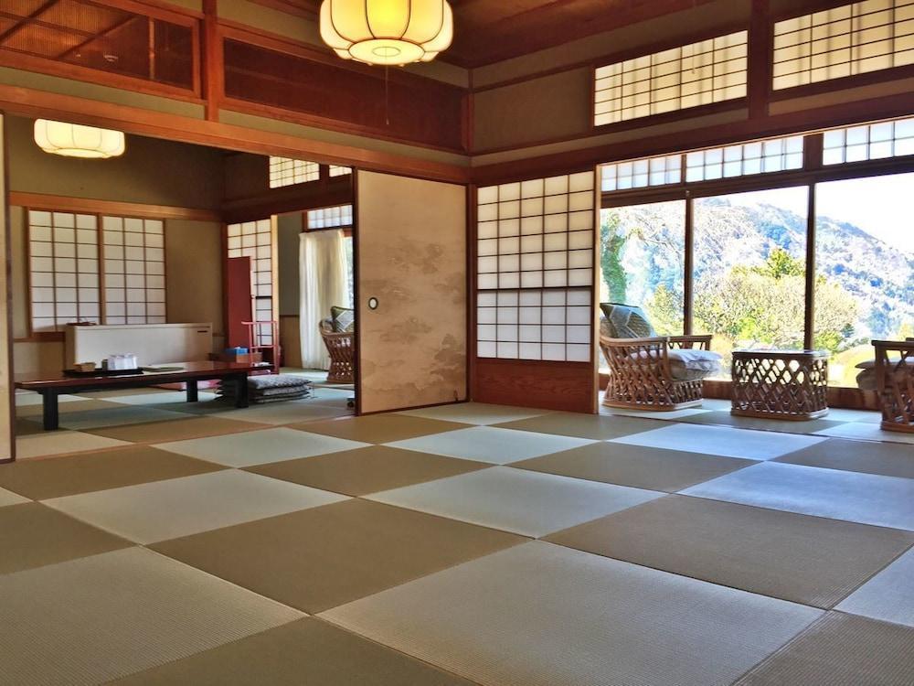 Ohito Hotel อิซึโนะคุนิ ภายนอก รูปภาพ