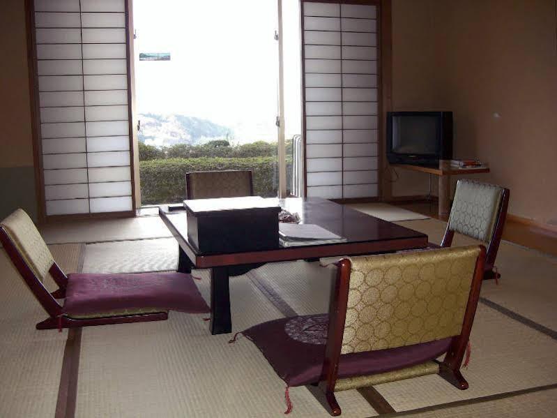 Ohito Hotel อิซึโนะคุนิ ภายนอก รูปภาพ