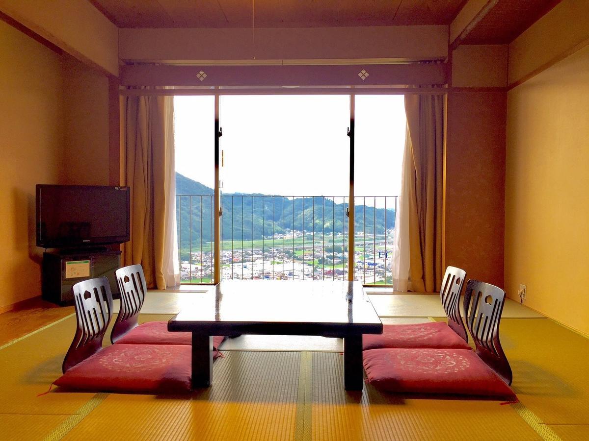 Ohito Hotel อิซึโนะคุนิ ภายนอก รูปภาพ