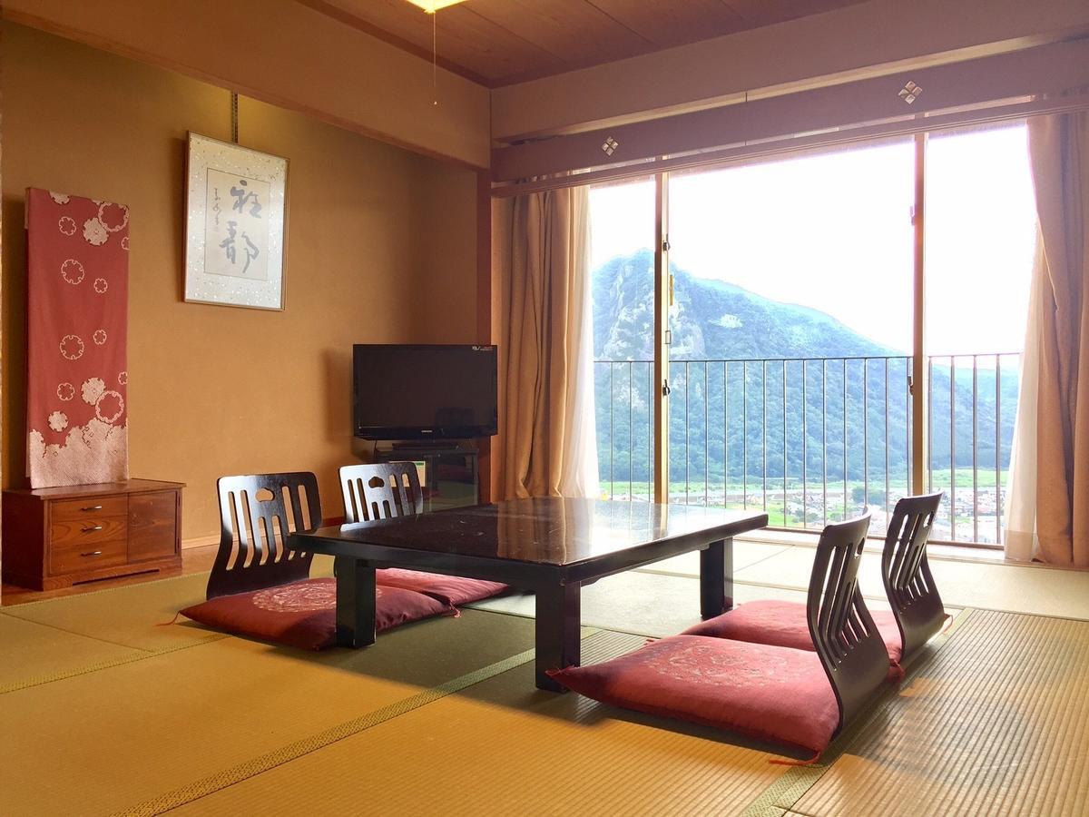 Ohito Hotel อิซึโนะคุนิ ภายนอก รูปภาพ